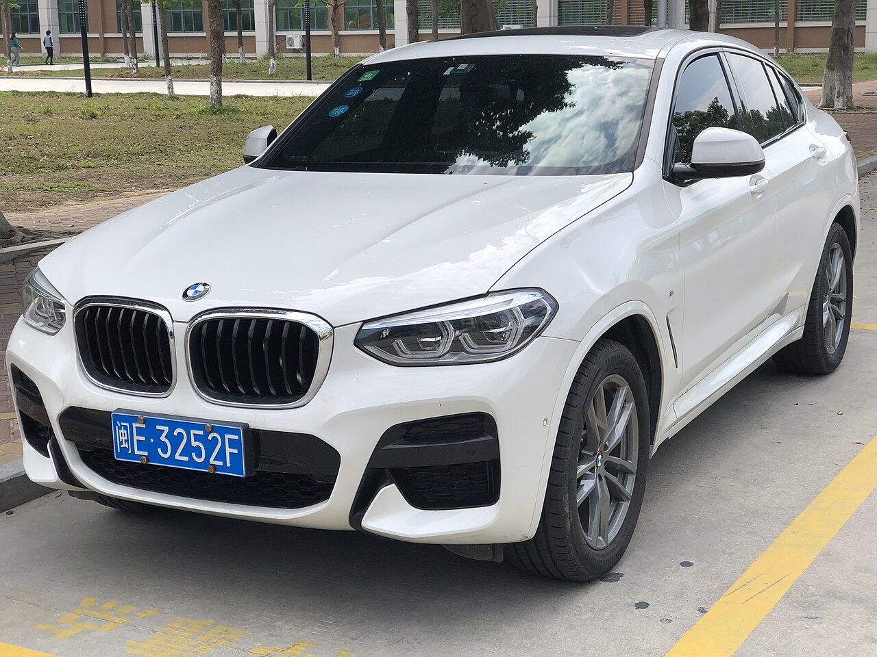BMW X4 — 2nd gen G02 (2018-2024)