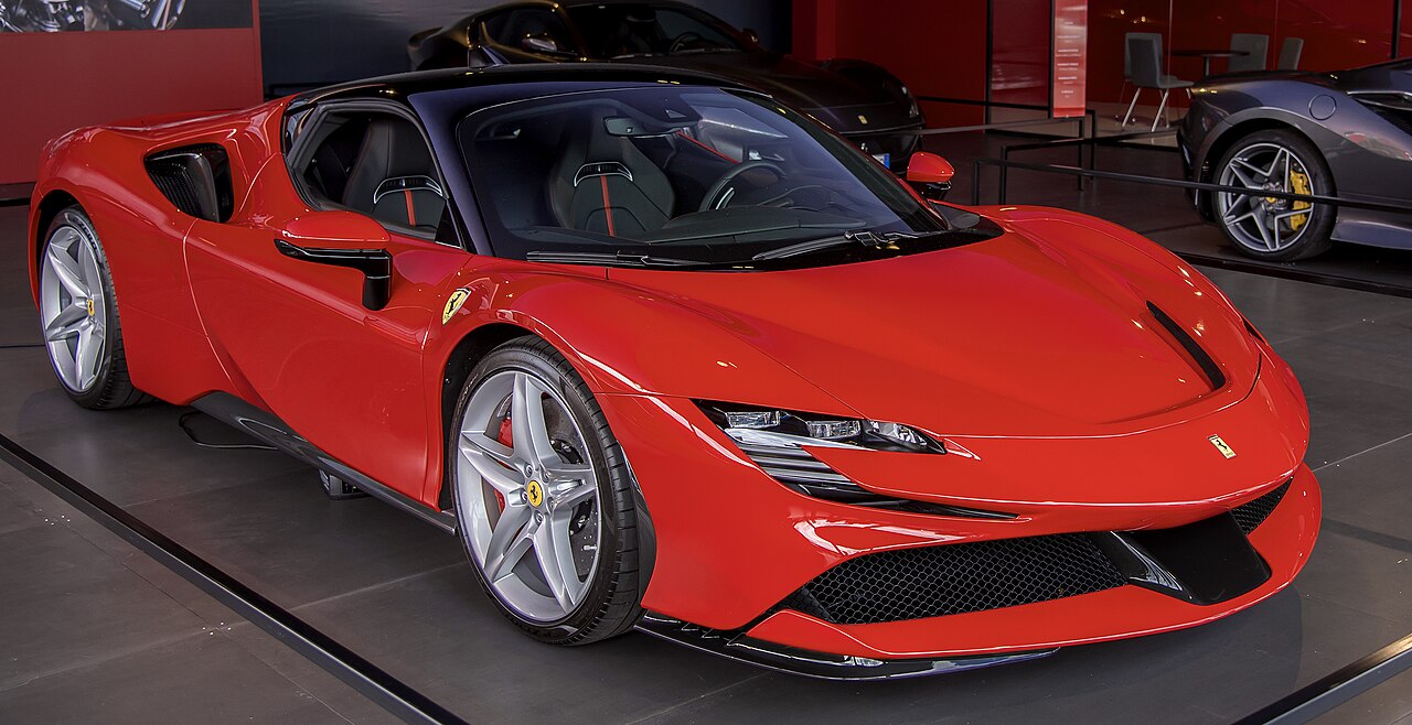 Ferrari Sf90 — SF90 Stradale / Spider (2019-present)