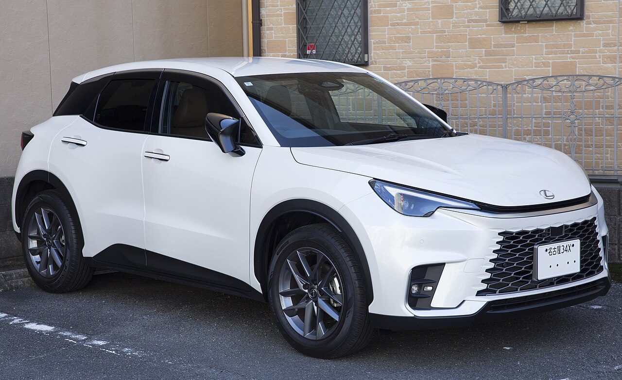 Lexus Lbx — LBX AZ20 (2023-present)