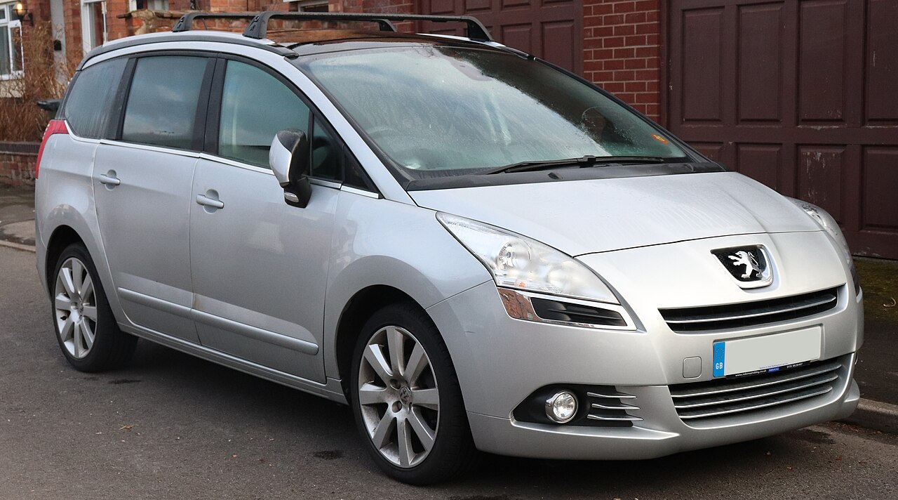 Peugeot 5008 — 1st gen T87 (2009-2017)